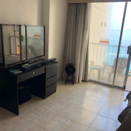 Suite En Torres Gemelas A Pie De Playa 611 Acapulco Exterior photo